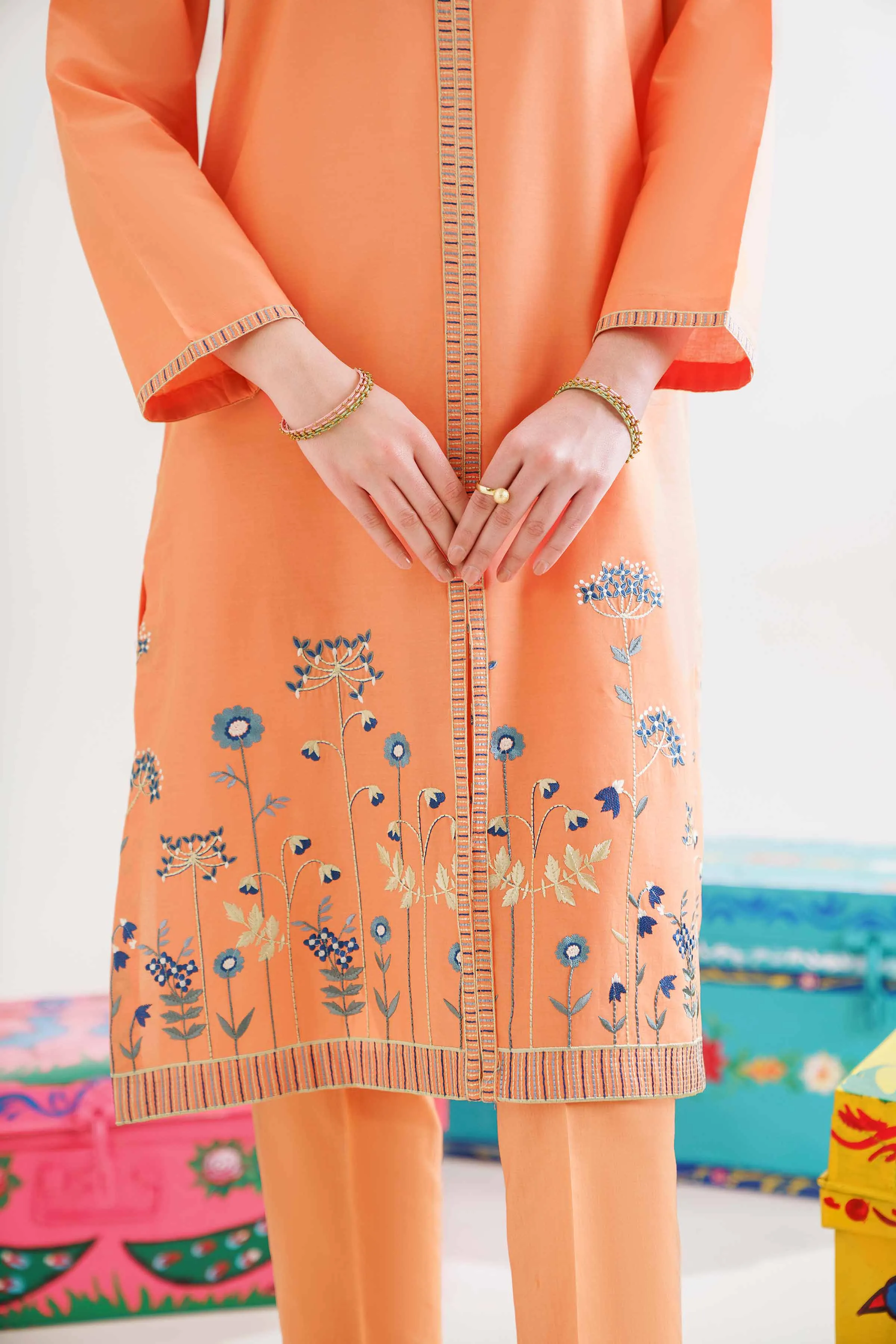 2 Piece - Embroidered Suit - PE24-133