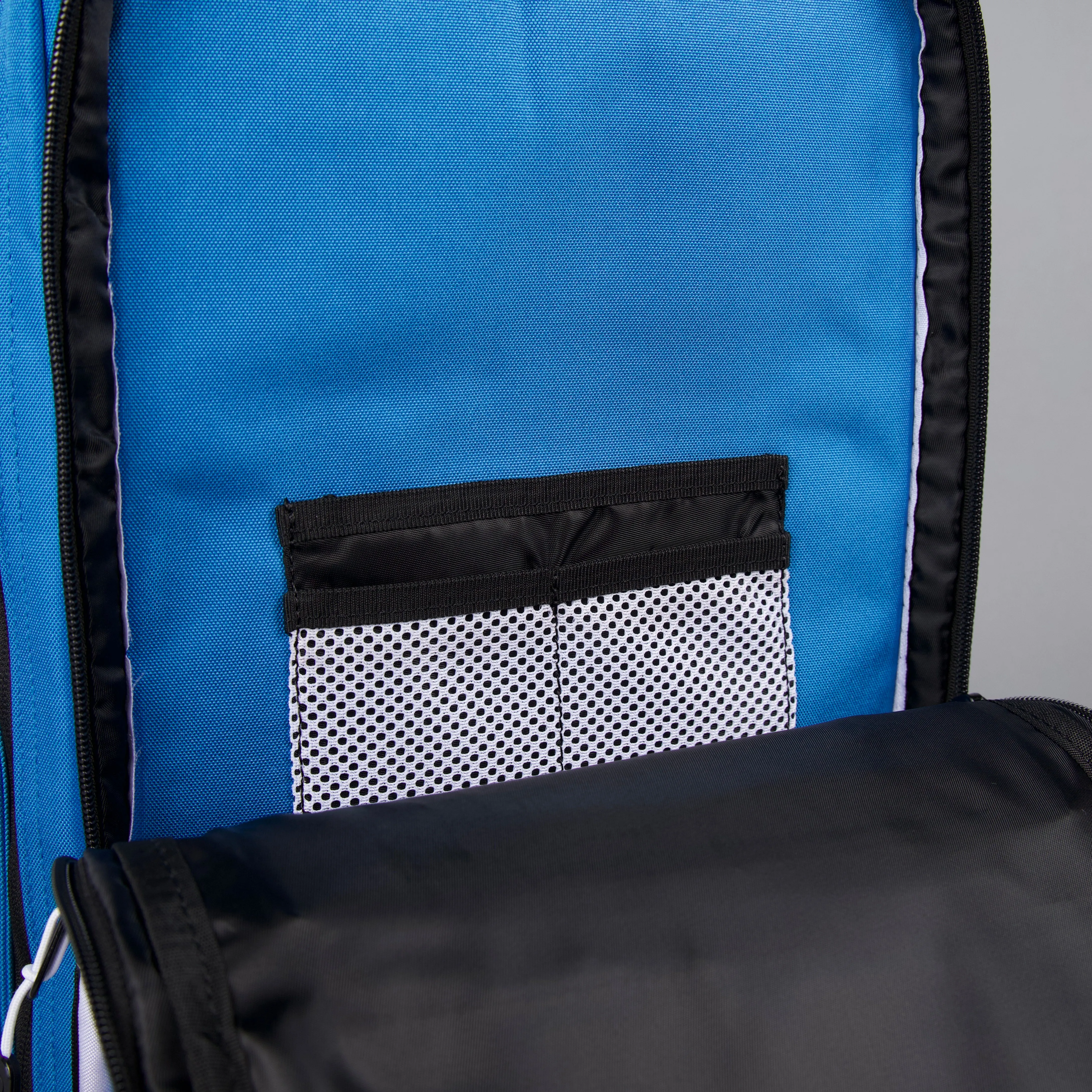 25L Backpack Monster Blue