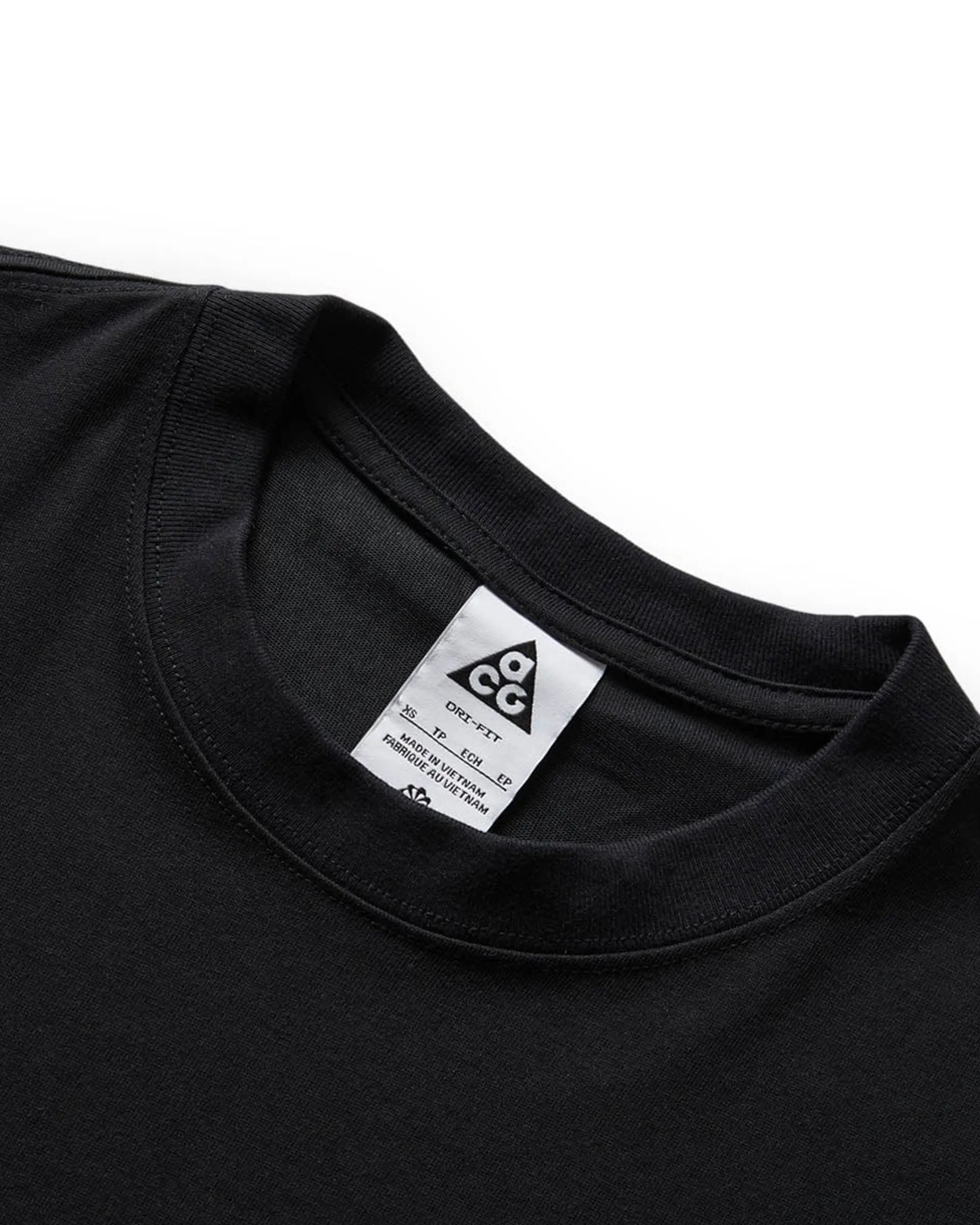 ACG Lung T-shirt - Black / Light Smoke / Summit White