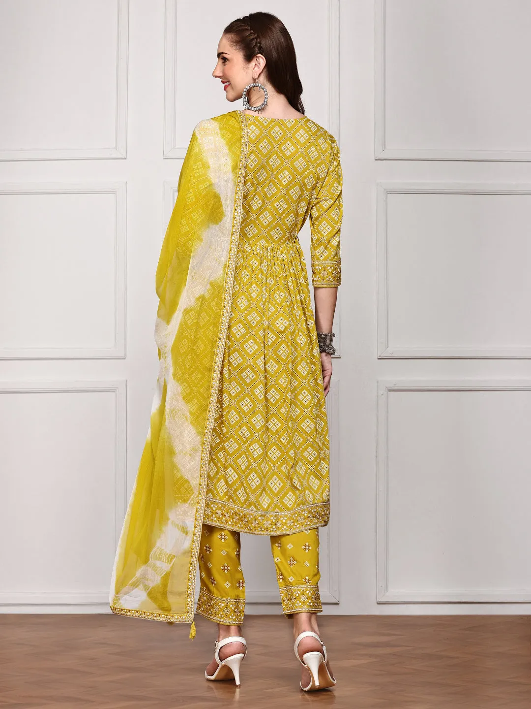 Bandhani Embroidered Kurta with Trousers and Tie and Dye Hand Tassels Dupatta