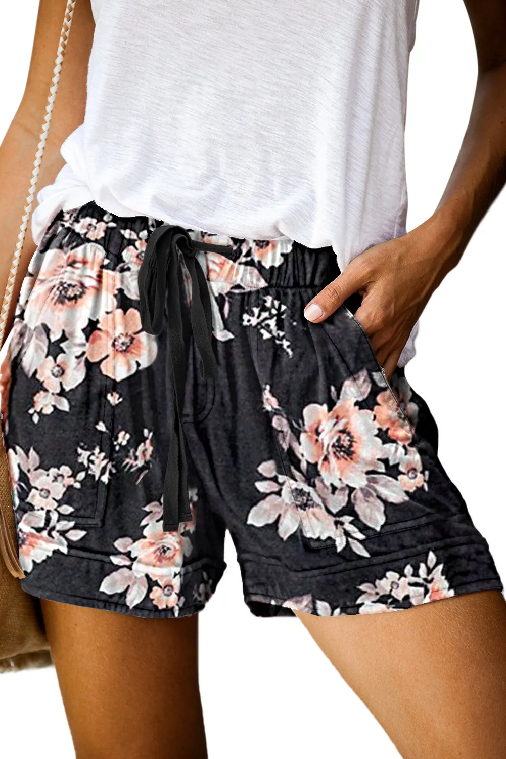 Black Drawstring Floral Print Pocketed Shorts