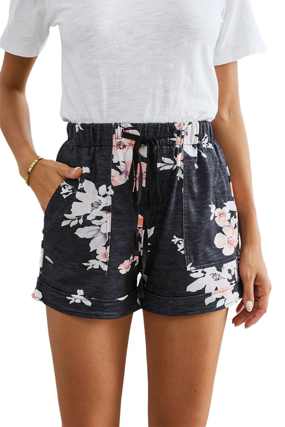 Black Drawstring Floral Print Pocketed Shorts