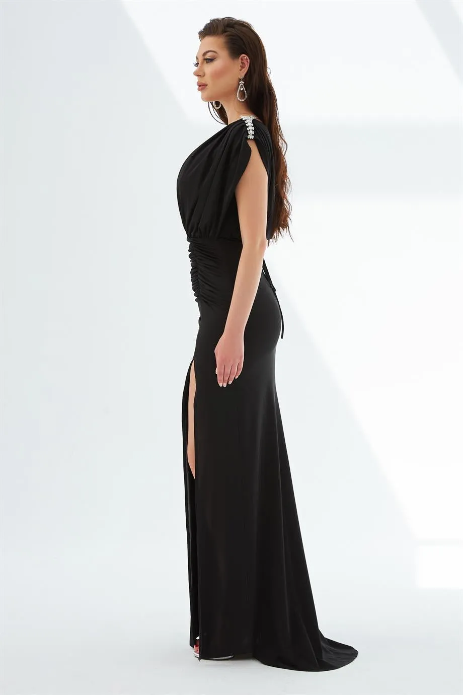 Black Sandy Slit Long Sleeve Evening Dress