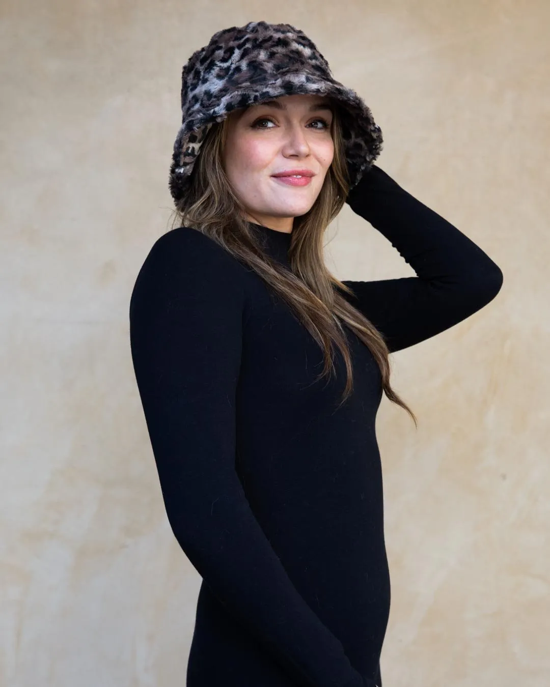 Bobcat Faux Fur Bucket Hat | Women's