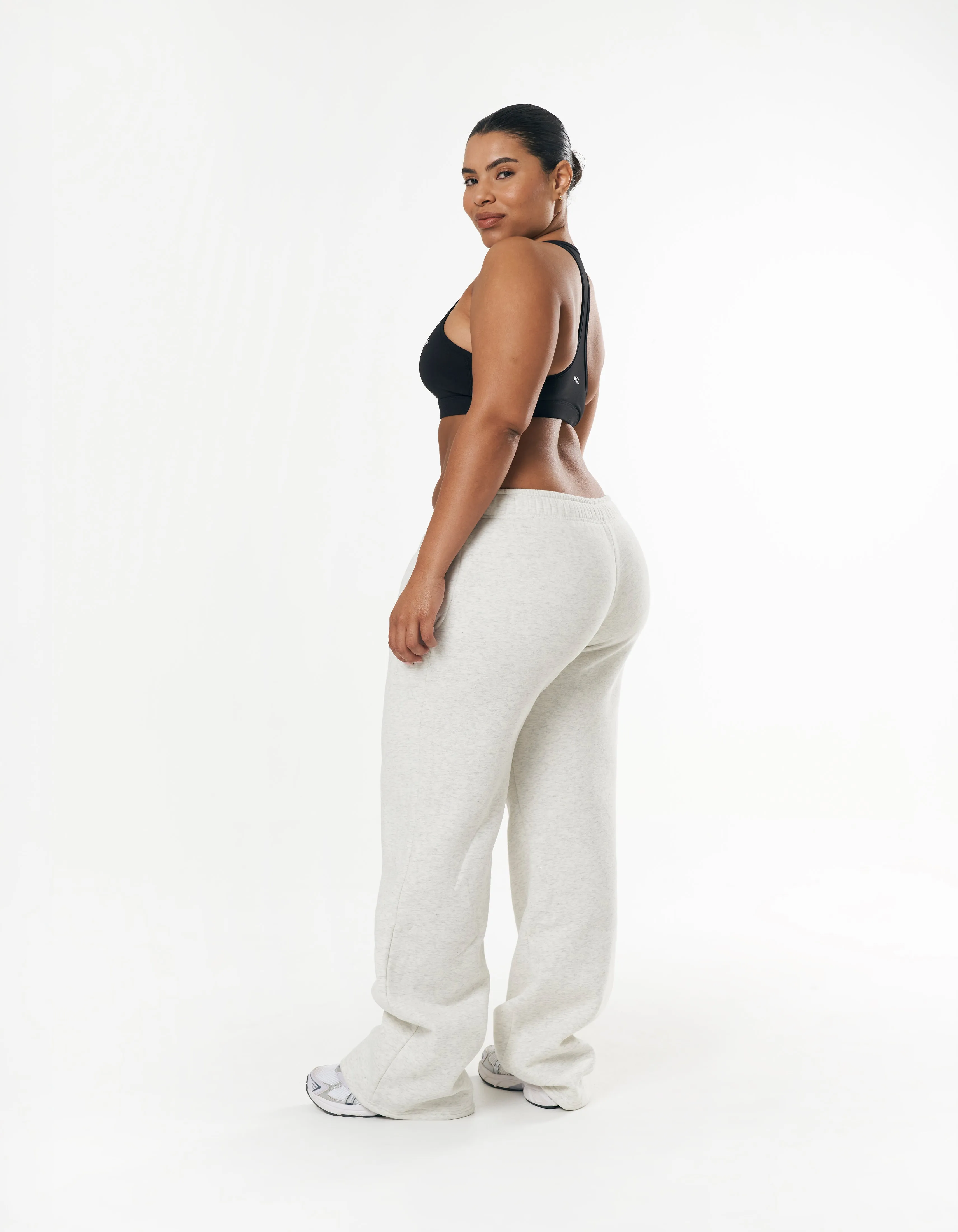 Classic Straight Leg Jogger - Light Grey Marle