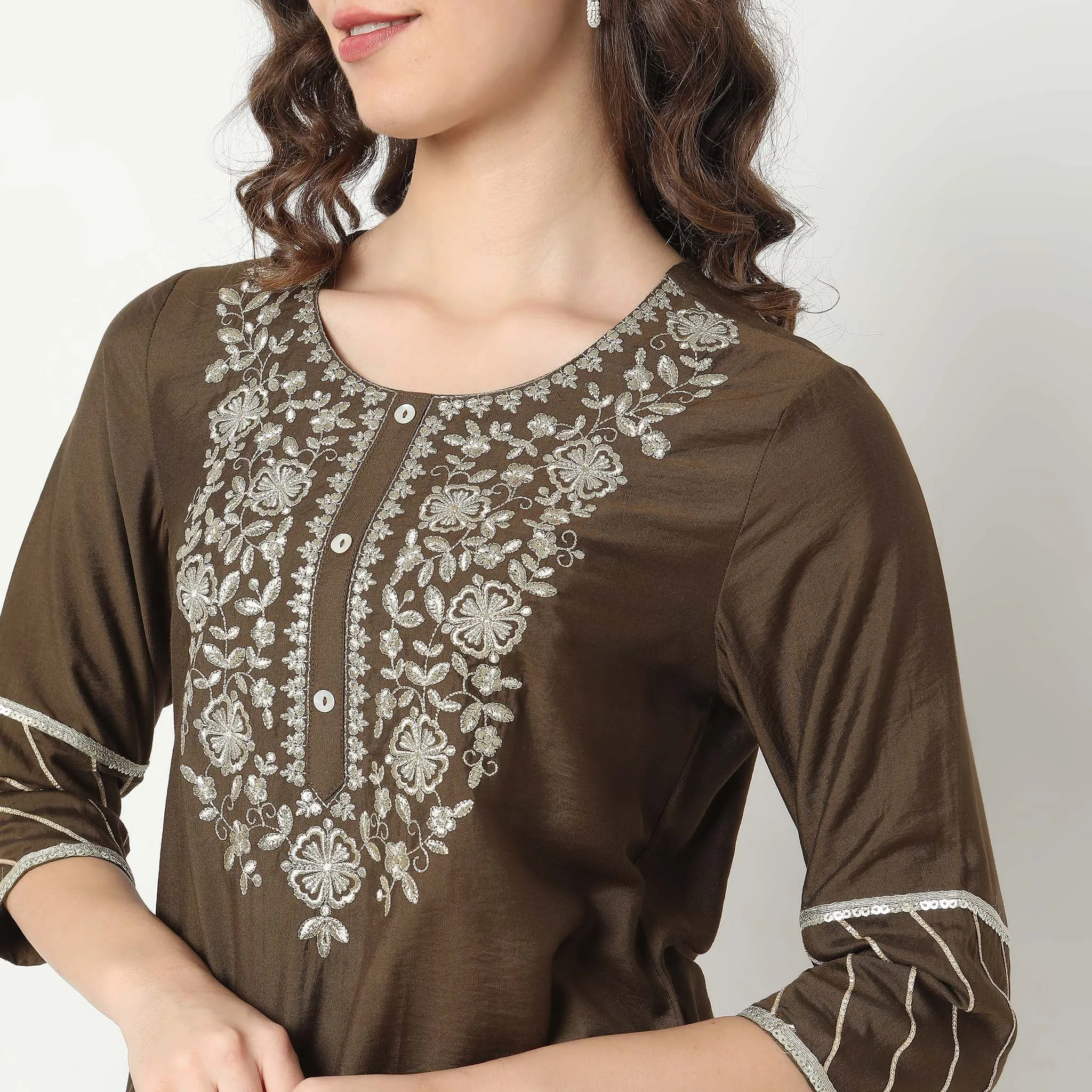 Flare Fit Embellished Kurta