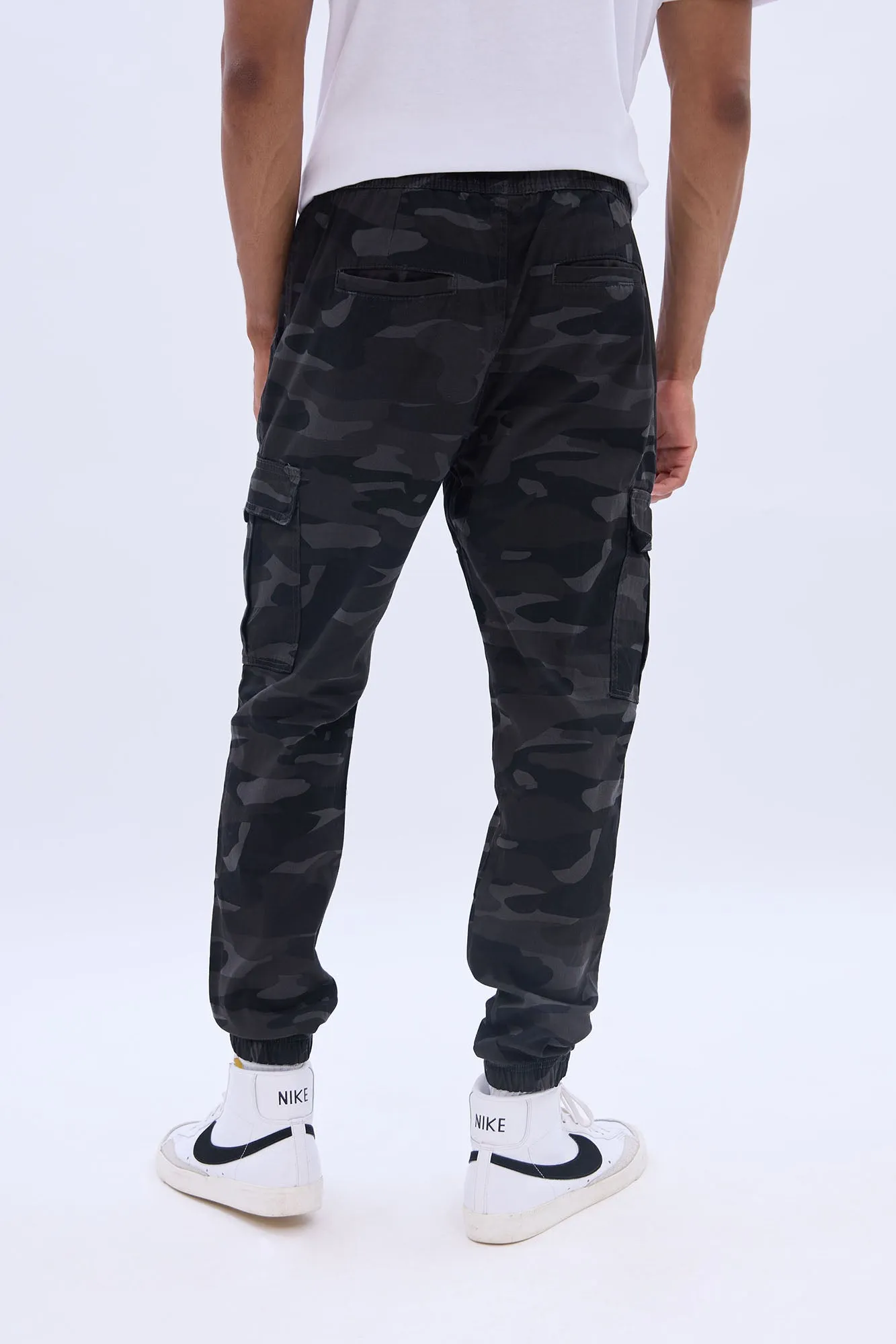 Relaxed Cargo Twill Jogger