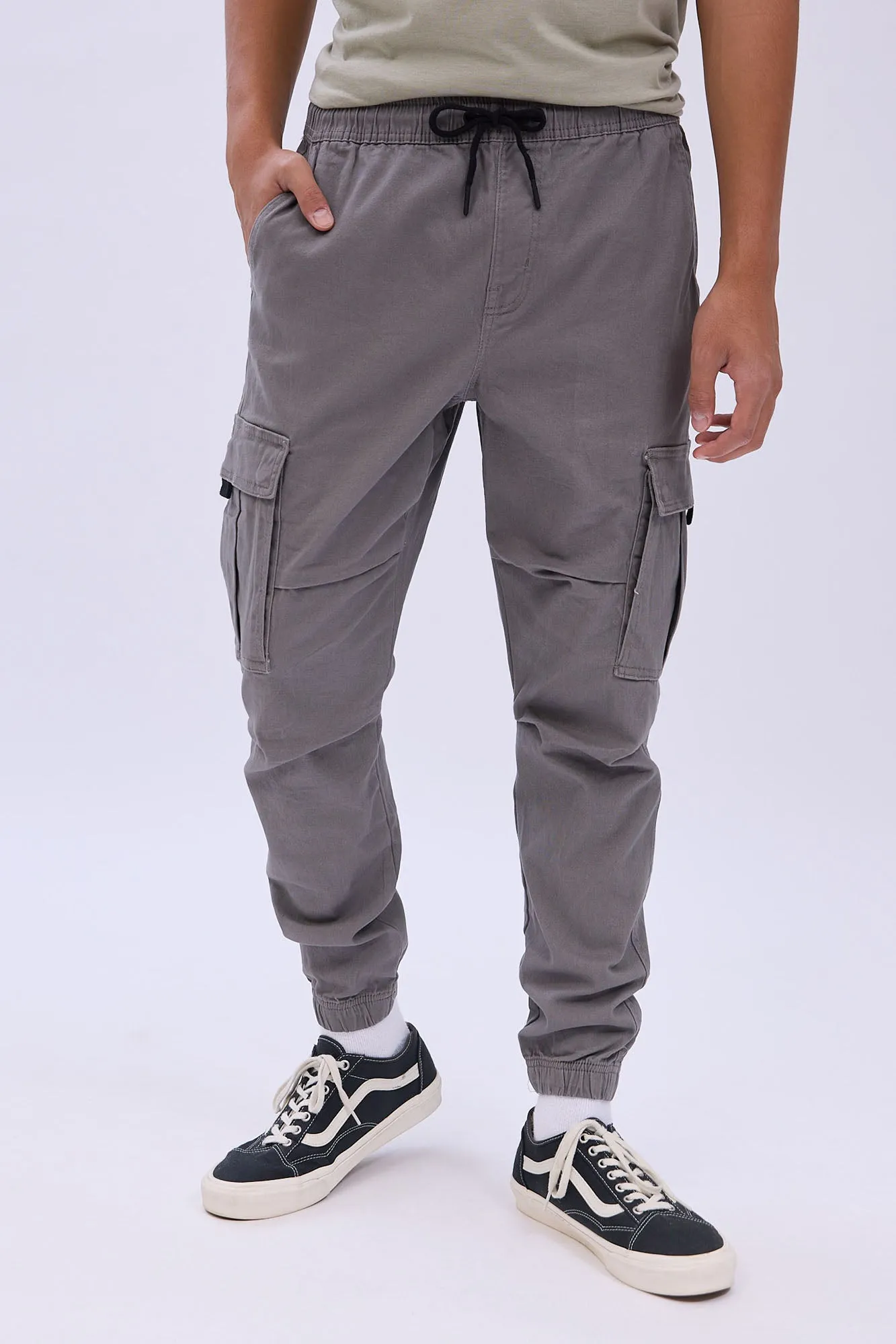 Relaxed Cargo Twill Jogger