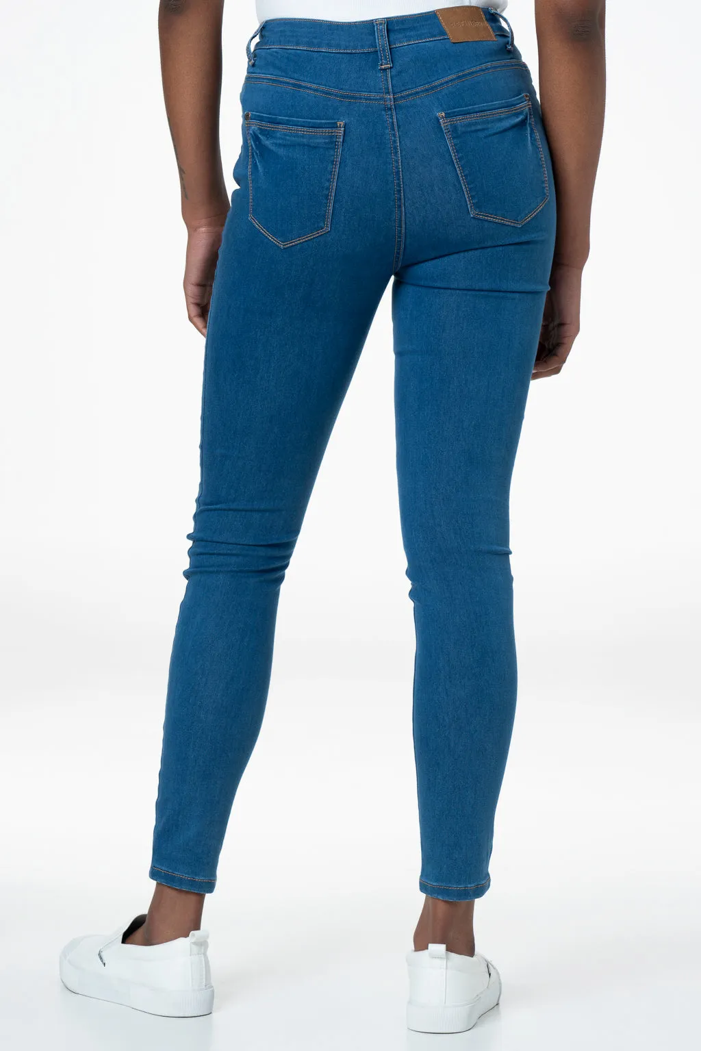 Rf01 Mid-Rise Skinny Jeans _ 140838 _ Mid Wash