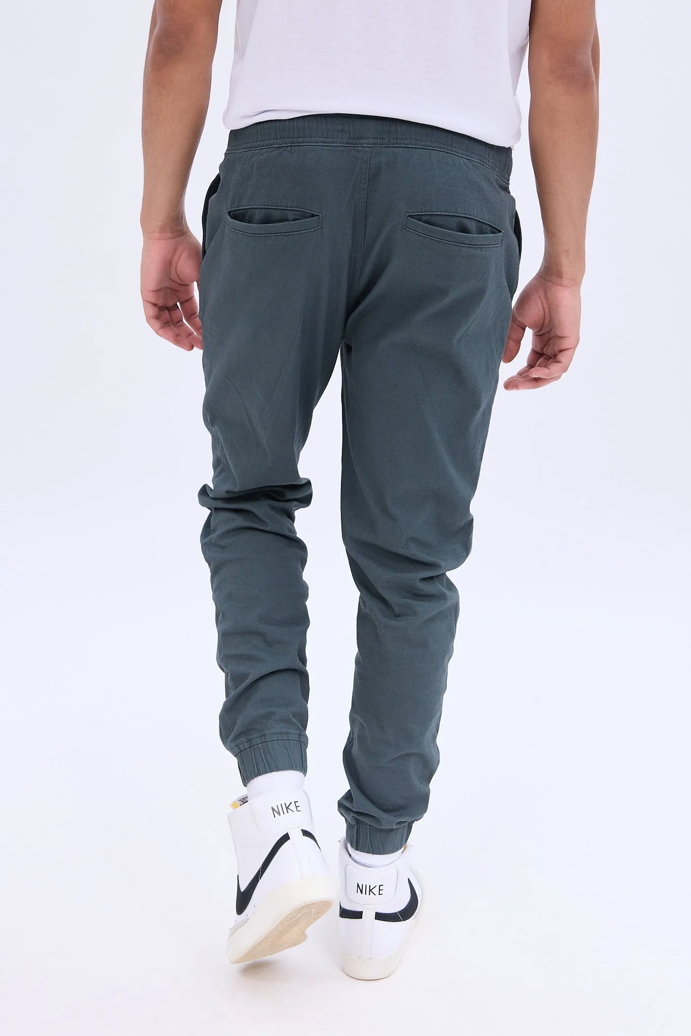 Slim Twill Jogger