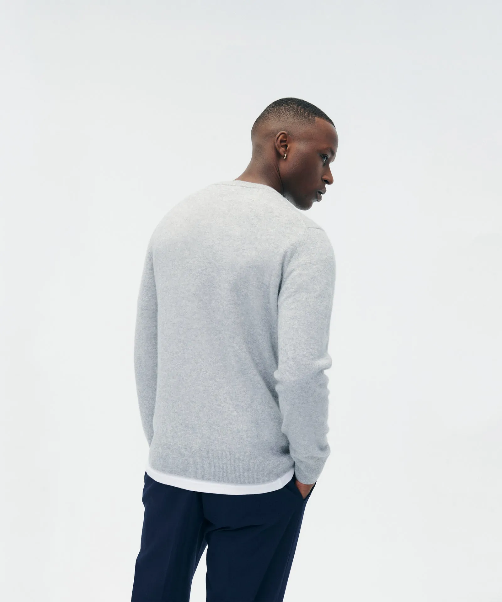 The Original Cashmere V-Neck Sweater Men's