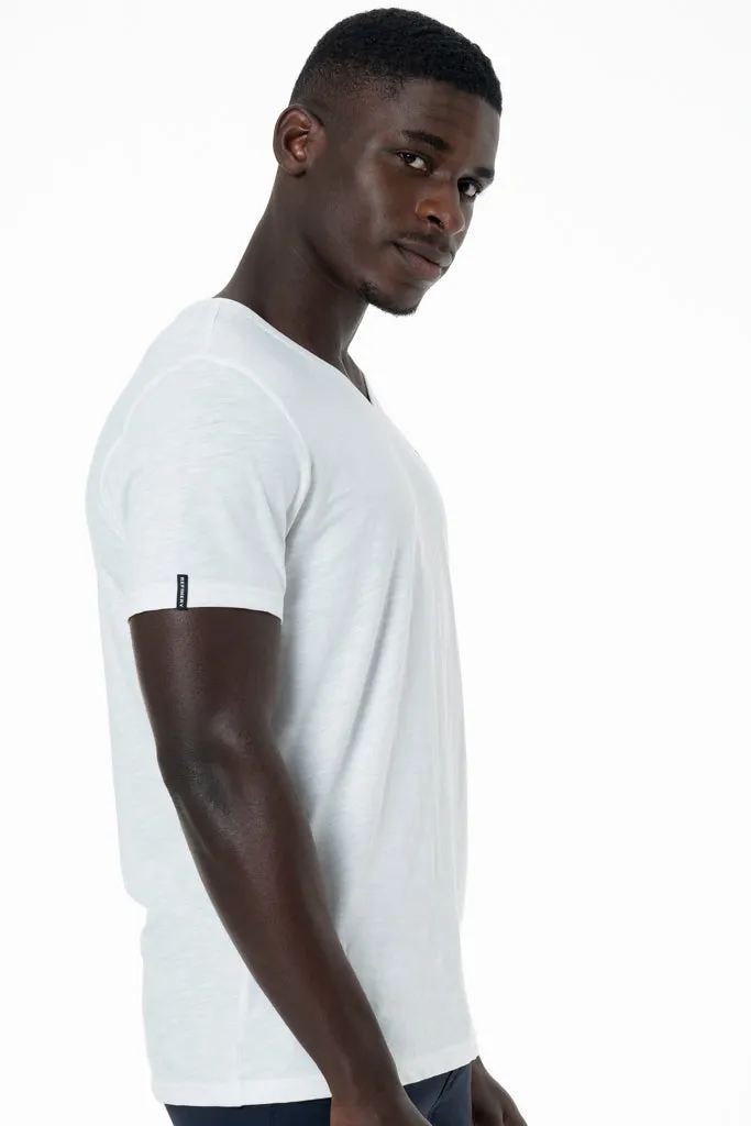 V-Neck T-Shirt _ 141368 _ Optic White