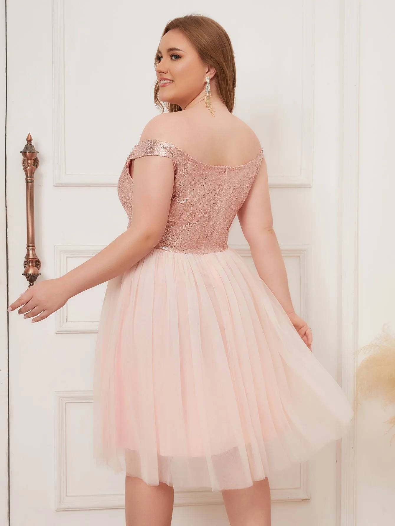 Women Plus Size Off the Shoulder Gold Sequins & Tulle Cocktail Party Dresses