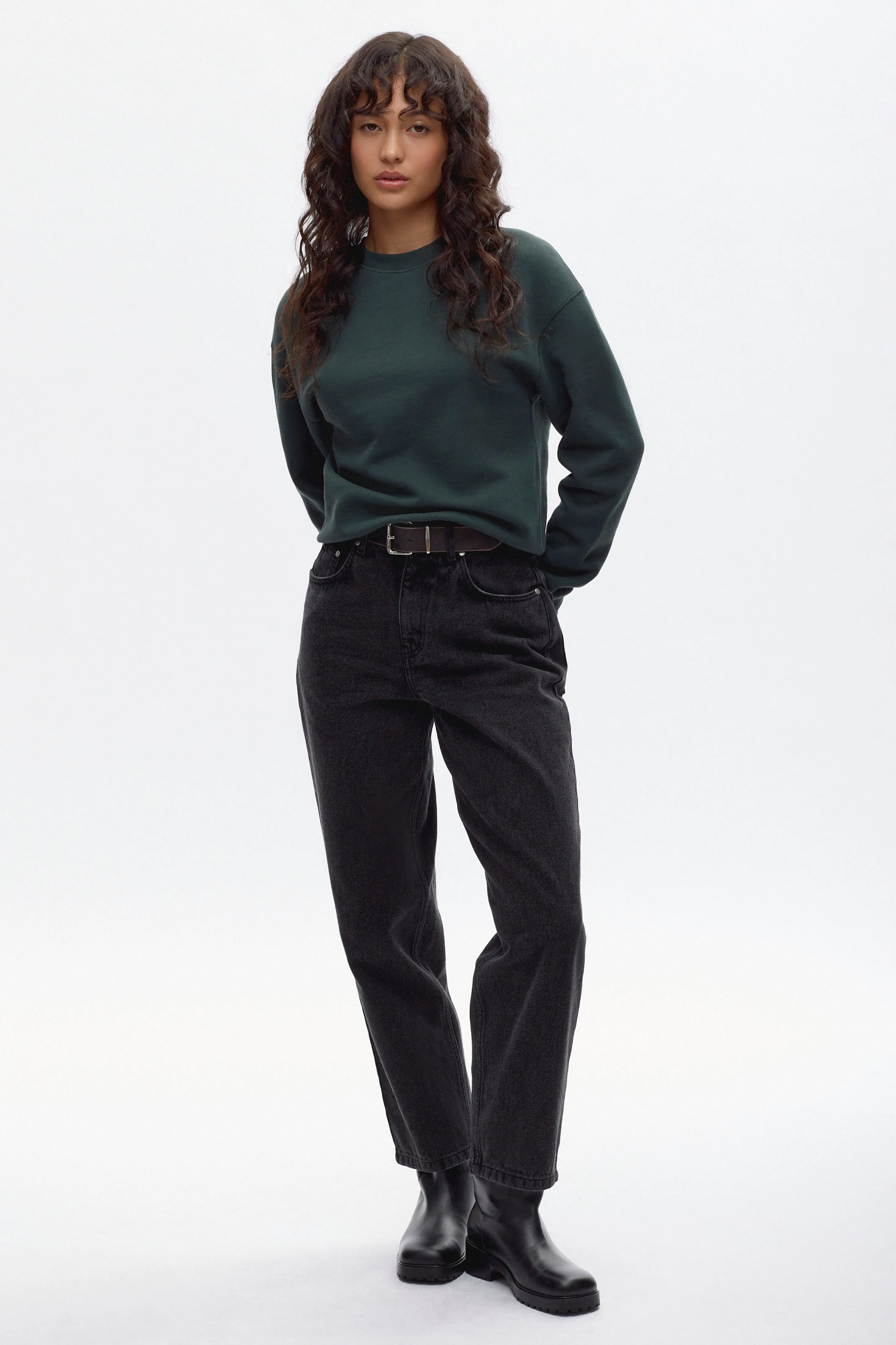 Women's Essential Sweatshirt in Racing Green