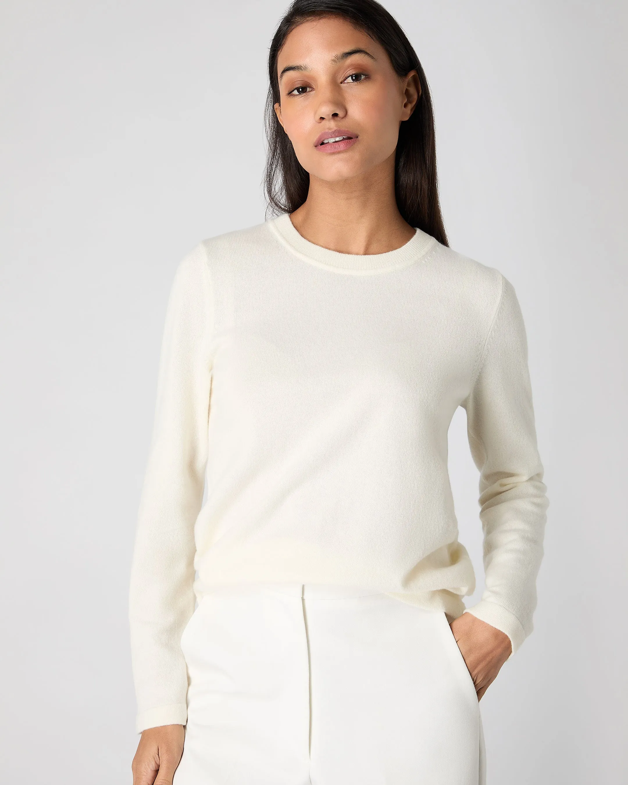 Women's Hallie Round Neck Cashmere Sweater New Ivory White